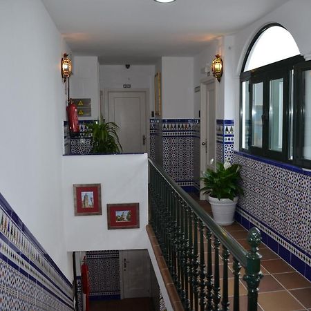 Hotel Dona Lina セビリア エクステリア 写真